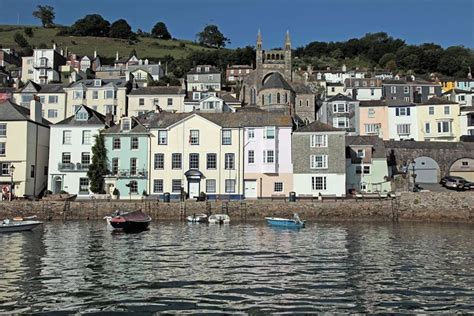 Holiday cottage dartmouth to rent  These properties are further afield